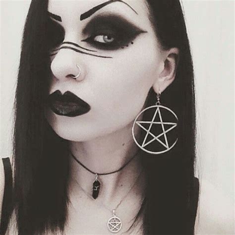 pin by hannah on gothic makeup gothic makeup makeup dark makeup