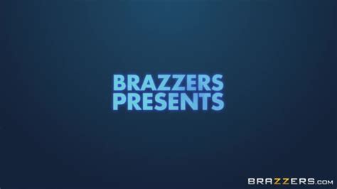 porn ⚡ brazzers how convenient sean lawless and luna star