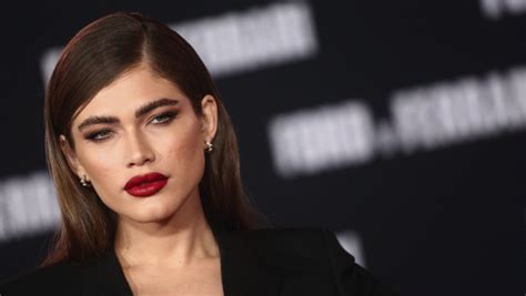 Valentina Sampaio Becomes St Openly Transgender Sports Illustrated Swimsuit Model