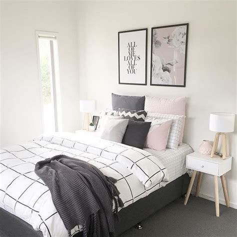 Maybe you would like to learn more about one of these? Dekorasi Kamar Nuansa Monokrom 3 | Makeover kamar tidur ...