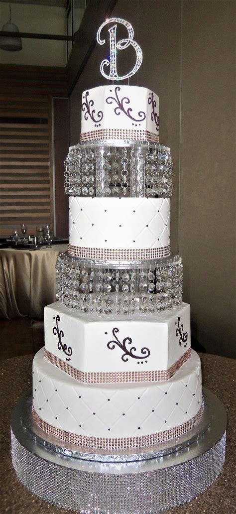 Pin By Texassquirt On Wedding Cakes Bling Bling Cakes Wedding