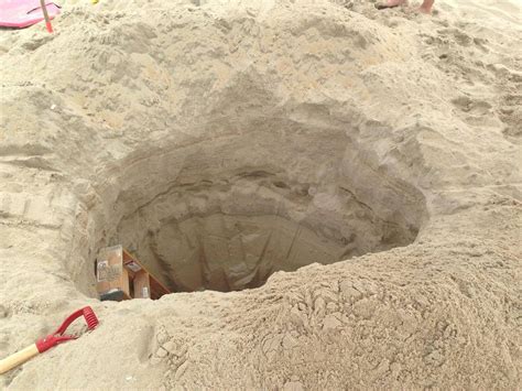 Outer Banks Town Issues Plea Dont Dig Giant Holes In Beach Raleigh