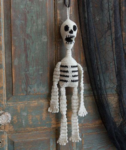 Diy Crochet Hanging Skeleton Halloween Decor