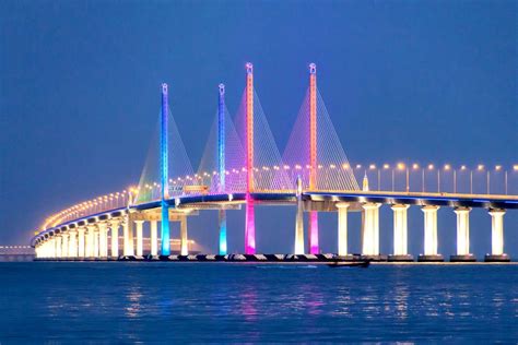 This is also where you can catch an unparalleled view of the second bridge. Most Penang | Malajský poloostrov | Malajsie | MAHALO.cz