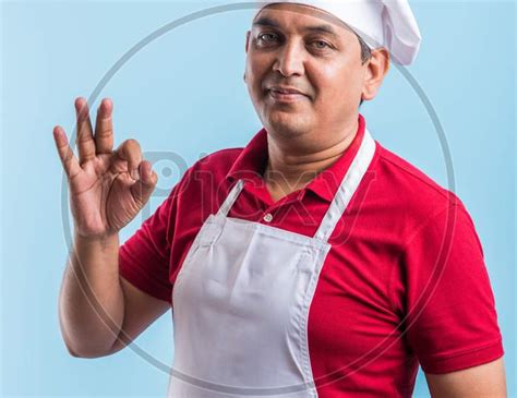 Image Of Indian Male Chef Cook In Apron And Wearing Hat Bq739449 Picxy