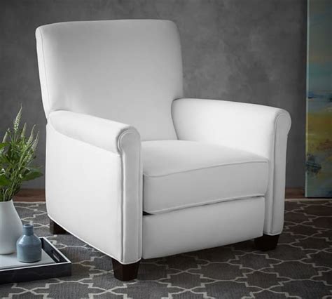 Simply reading over all the positive. 10 Stylish Recliner Chairs - Modern & Comfortable ...