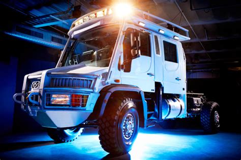 But many users find it difficult to install cab or cabinet f… The KiraVan, An Incredible 51,000 Pound Adventure Truck That Inventor Bran Ferren Is Building ...