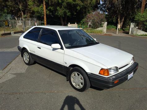 Daily Turismo 5k Turbo Hatch 1988 Mazda 323 Gtx