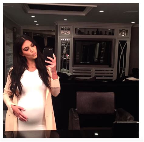 Kim Kardashian Proves Shes Actually Pregnant By Getting Naked