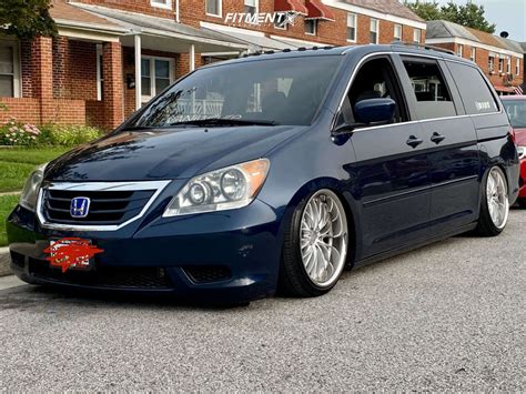 Slammed Honda Odyssey