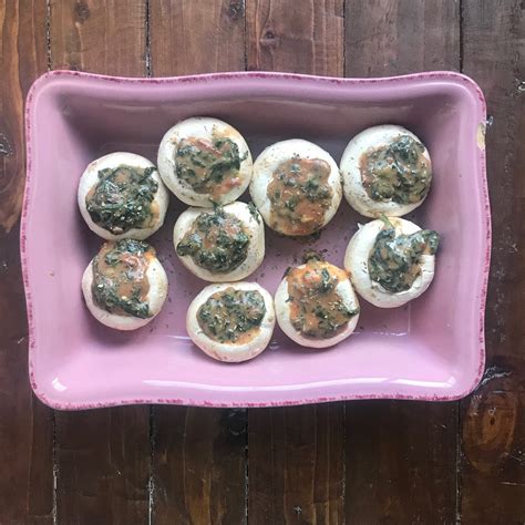 Desde recetas rápidas hasta platillos gourmet, encuentra recetas que dejarán a impresionados a tí y a tus amigos y familia. Champiñones rellenos - Recetas saludables de Cocina Casera