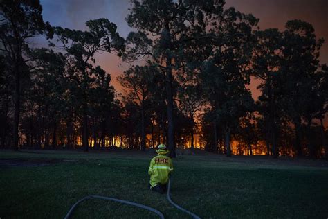 Australia Wildfires Set To Worsen As Dry Storms Heat Wind Hitby Michael Heathnovember 17 2019