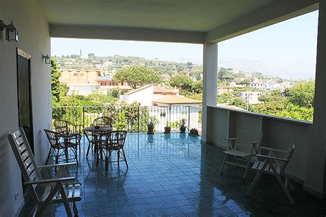 Casa gaeta appartamento gaeta in vendita 5 localilocalità: Gaeta Vacanze | Immobile: 232 Appartamento in Villa sul mare