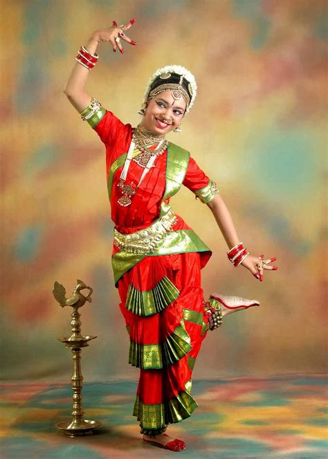 Indian Classical Dance Costumes Temple Jewellery Bharatnatyam Kathak Mohiniyattam Dance