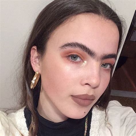 “unibrow Movement” Is The Latest Instagram Beauty Trend 20 Pics