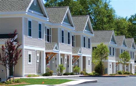Stewart Property Management | Merrimack Townhomes