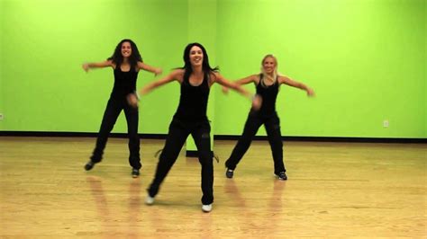 Let's move and groove, explore the locking stops, and the suspended drops that the the hip hop so popular and fly. Zumba Dance Workout For Beginners | Zumba workout videos ...