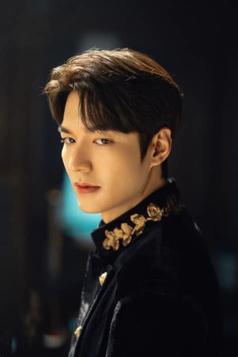 He first gained widespread fame with his. 'The King: Eternal Monarch' Season 1: Netflix K-Drama ...