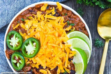 Serve with sour cream, cheddar cheese and torn cilantro leaves. Pioneer Woman Chili (Prep Time: 15 mins!) | Recipe in 2020 ...