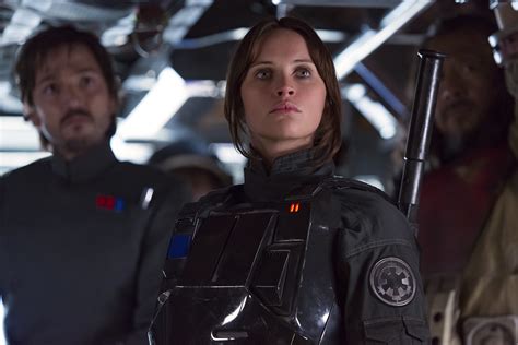 Rogue One A Star Wars Story Film Review Scifinow The Worlds Best
