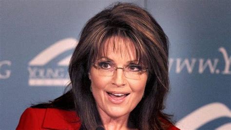 Sarah Palin Is Packing A Gun So Doesn T Get Sexaully Harassed She Says Kansas City Star