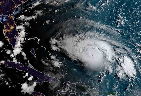 dorian se convierte en huracán categoría tres la fm
