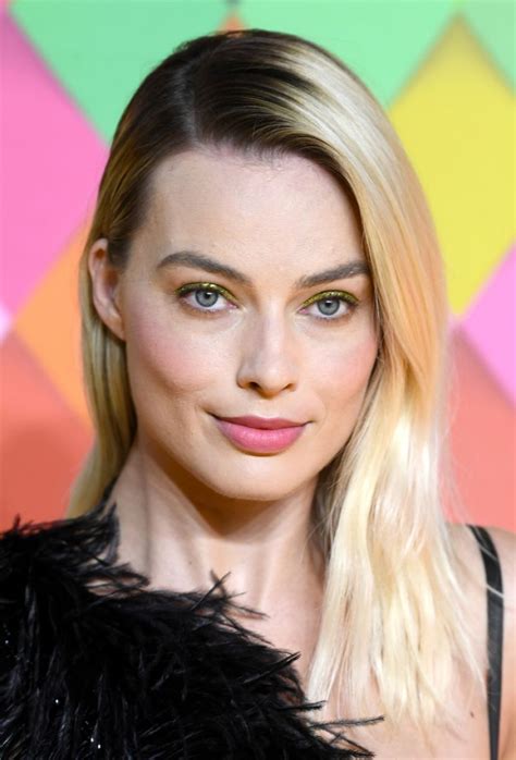 Her mother, sarie kessler, is a physiotherapist. MARGOT ROBBIE at Birds of Prey Premiere in London 01/29 ...