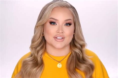 Youtube Star Nikkietutorials Comes Out As Transgender After Blackmail
