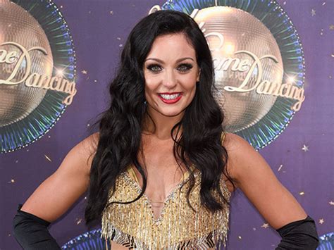 actu strictly star amy dowden reveals secret battle with crohn s disease i don t want any