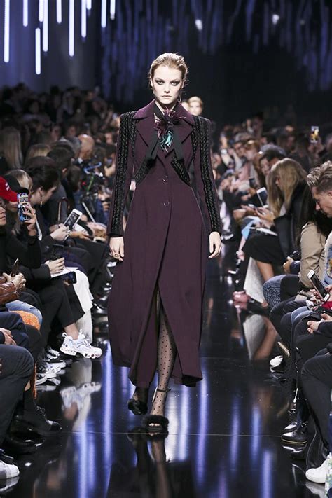 Pfw Elie Saab Fall Winter 201718 Collection