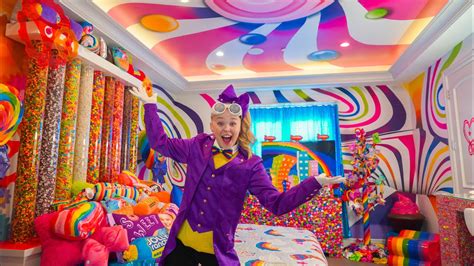 Jojo Siwa S Bedroom Is A Literal Candyland Tinybeans