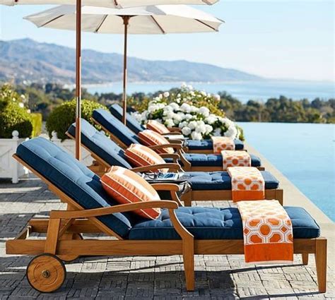 Read your book, sip your lemonade, and even fall asleep in. The Best Pool Lounge Chairs Design Ideas 11 - Trendehouse ...