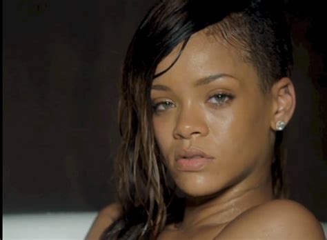 Rihanna Ft Mikky Ekko Stay Music Video