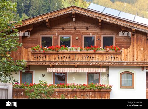 Traditional Austrian House Hi Res Stock Photography And Images Alamy