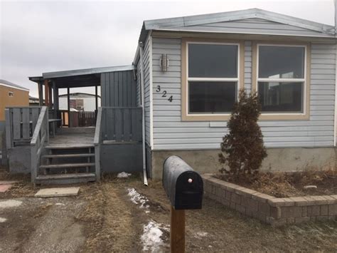 3 Bed 1 Bath Home At Calgary Village Mobile Home For Rent In Calgary
