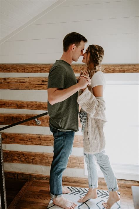 Cozy In Home Couples Portrait Session That Features Lifestyle Portraits