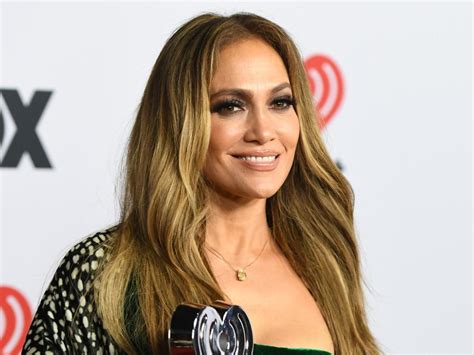 Jennifer Lopez Puts Her Long Legs And Glowing Skin On Full Display For