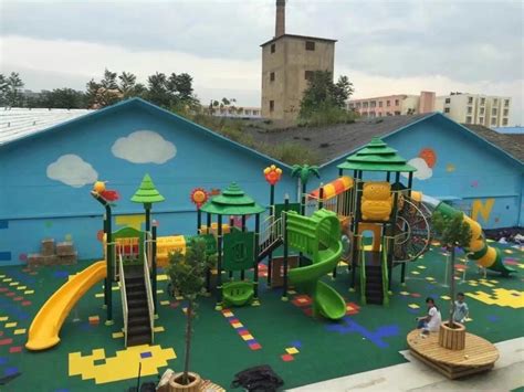 China 2018 New Mould Factory Exercise Outdoor Playground Slide For