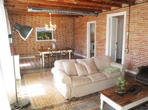 Se distribuye en acogedor salón comedor con bonita decoración. Puntos a tener en cuenta al reformar un piso antiguo en el ...