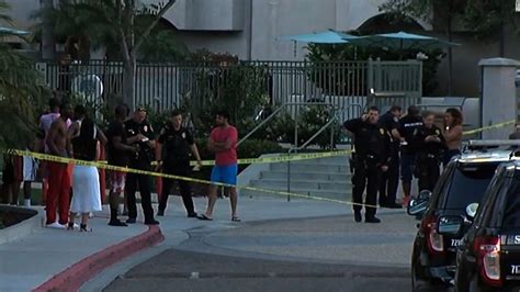 San Diego Shooting Gunman Called Ex During Shooting Police Say Cnn