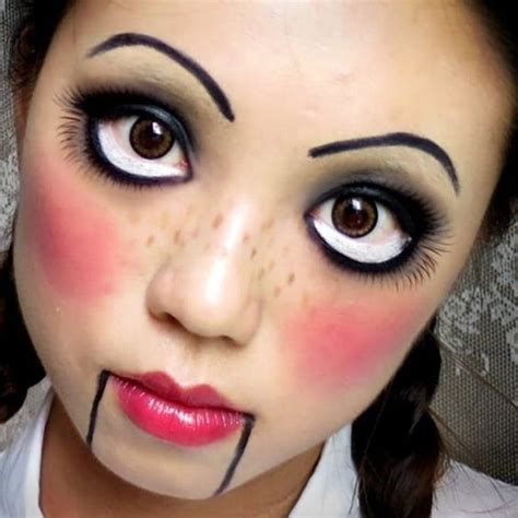 5 Striking Halloween Looks You Can Recreate Using Your Make Up Bag