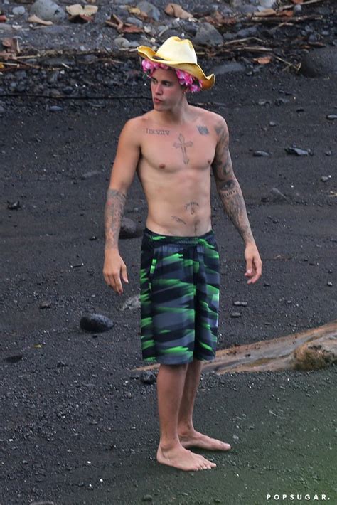 Justin Bieber Shirtless Pictures In Hawaii August Popsugar