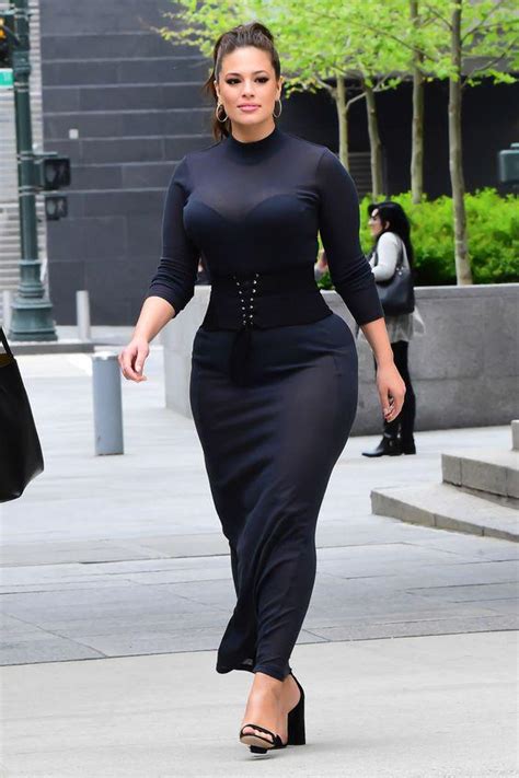 Birthday Outfits Ashley Graham Plus Size Model Getty Images On