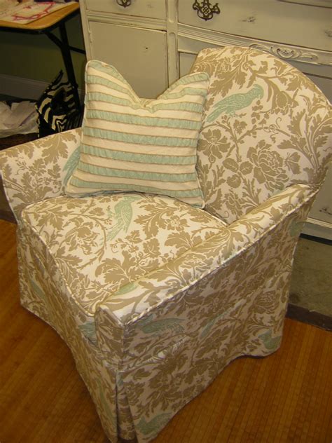 Our company provides information about different products, but does not have it in stock. Slipcover Chic: 40's Boudoir Chair