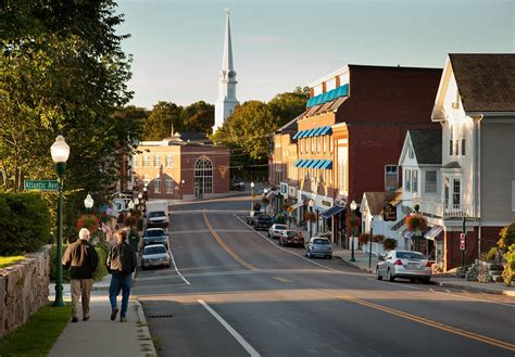 Camden Named One of America's Prettiest Small Town Vacations