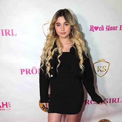 2018 alabama & landon barker follow @travisbarker's footsteps & enter music industry + talk famous. Alabama Luella Barker - Agent, Manager, Publicist Contact Info