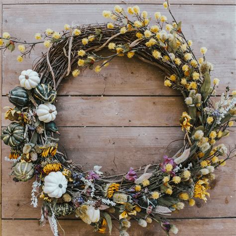How To Make A Dried Floral Fall Wreath Zoe With Love