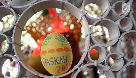 Berikut bahan yang diperlukan untuk mewarnai telur paskah secara alami. FOTO: Unik, Telur Paskah di Katedral Dihiasi Keberagaman ...