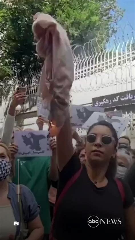 wildraar 🦊🐯🐵 on twitter rt abc a woman burns her headscarf outside of the iranian consulate