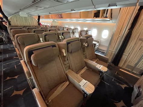 Review China Airlines Premium Economy A350 Cgk Tpe